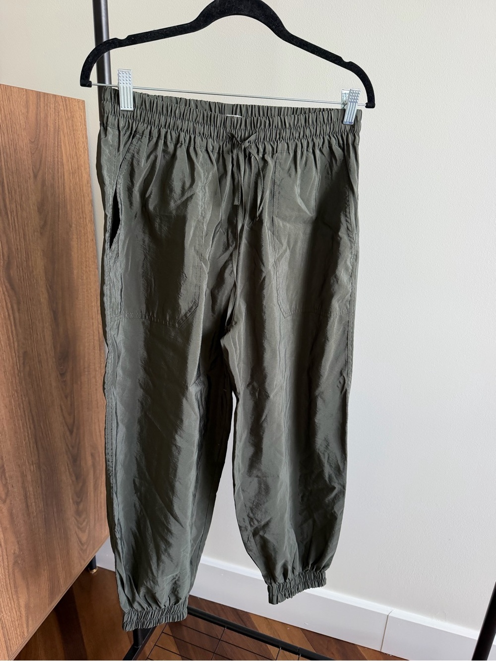 Zara Olive Green Satin-Look Jogger Trouser Pants Size M